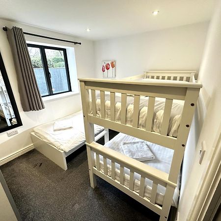 Maisy Lodge - Two Bed Lux Flat - Parking, Netflix, Wifi - Close To Blenheim Palace & Oxford - F2 Кидлингтон Экстерьер фото